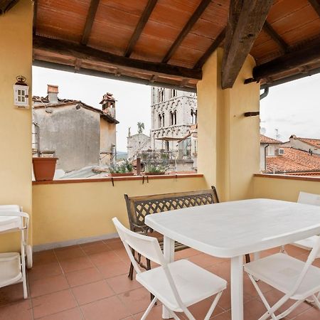 ルッカTerrazza San Michele - Affitti Brevi Italiaアパートメント エクステリア 写真