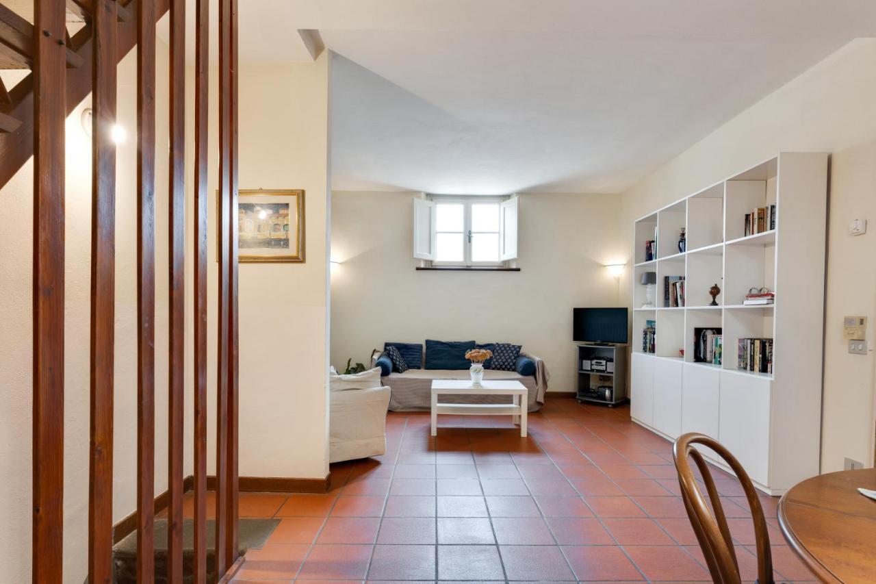 ルッカTerrazza San Michele - Affitti Brevi Italiaアパートメント エクステリア 写真